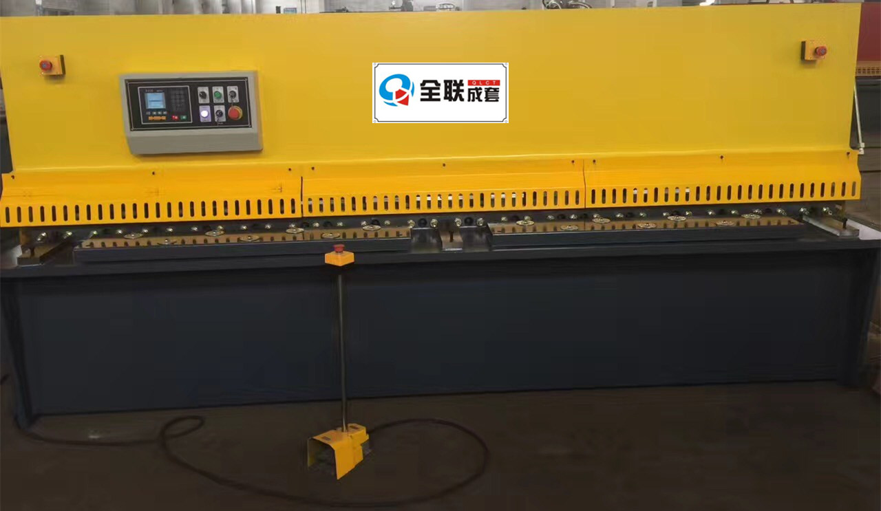 剪板機(jī) 剪板機(jī)