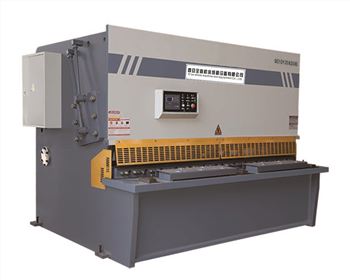 剪板機(jī)操作人員日常如何正確保養(yǎng)使用